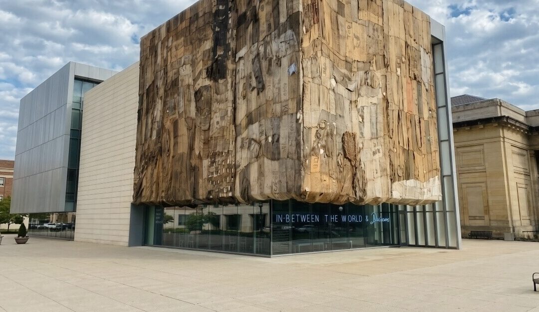 L’arte non si legge per opposti – Appunti contro le scorciatoie dello sguardo